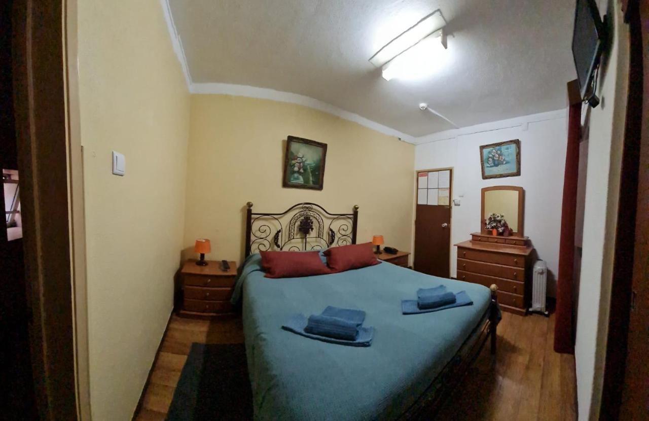 Pensao Residencial Flor Dos Cavaleiros 호텔 리스본 외부 사진