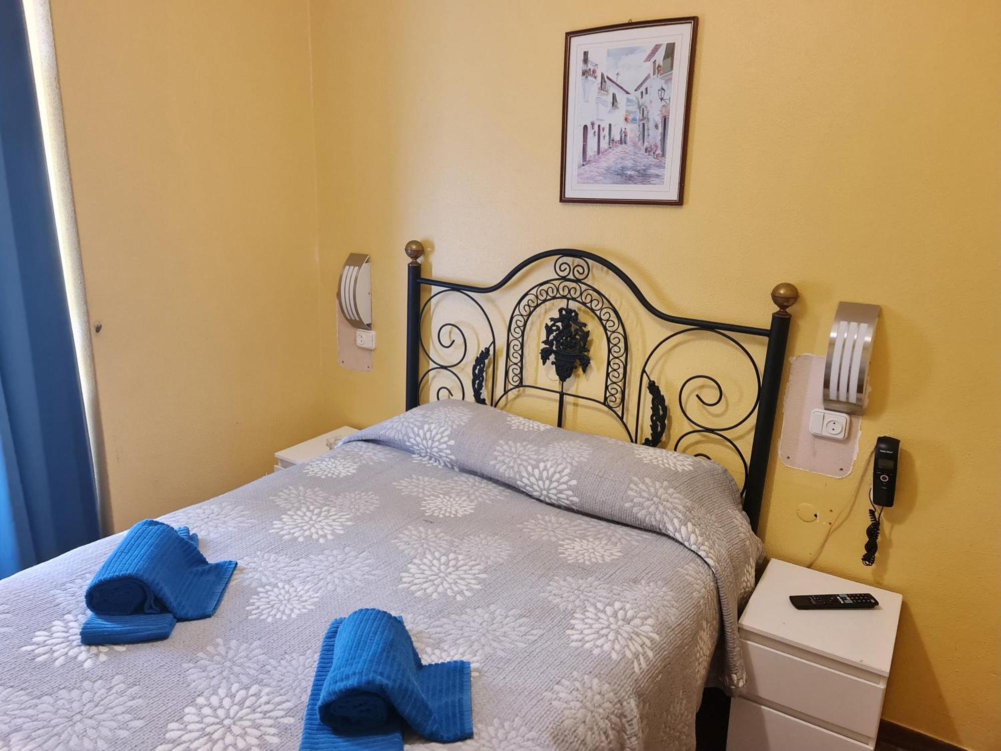 Pensao Residencial Flor Dos Cavaleiros 호텔 리스본 외부 사진