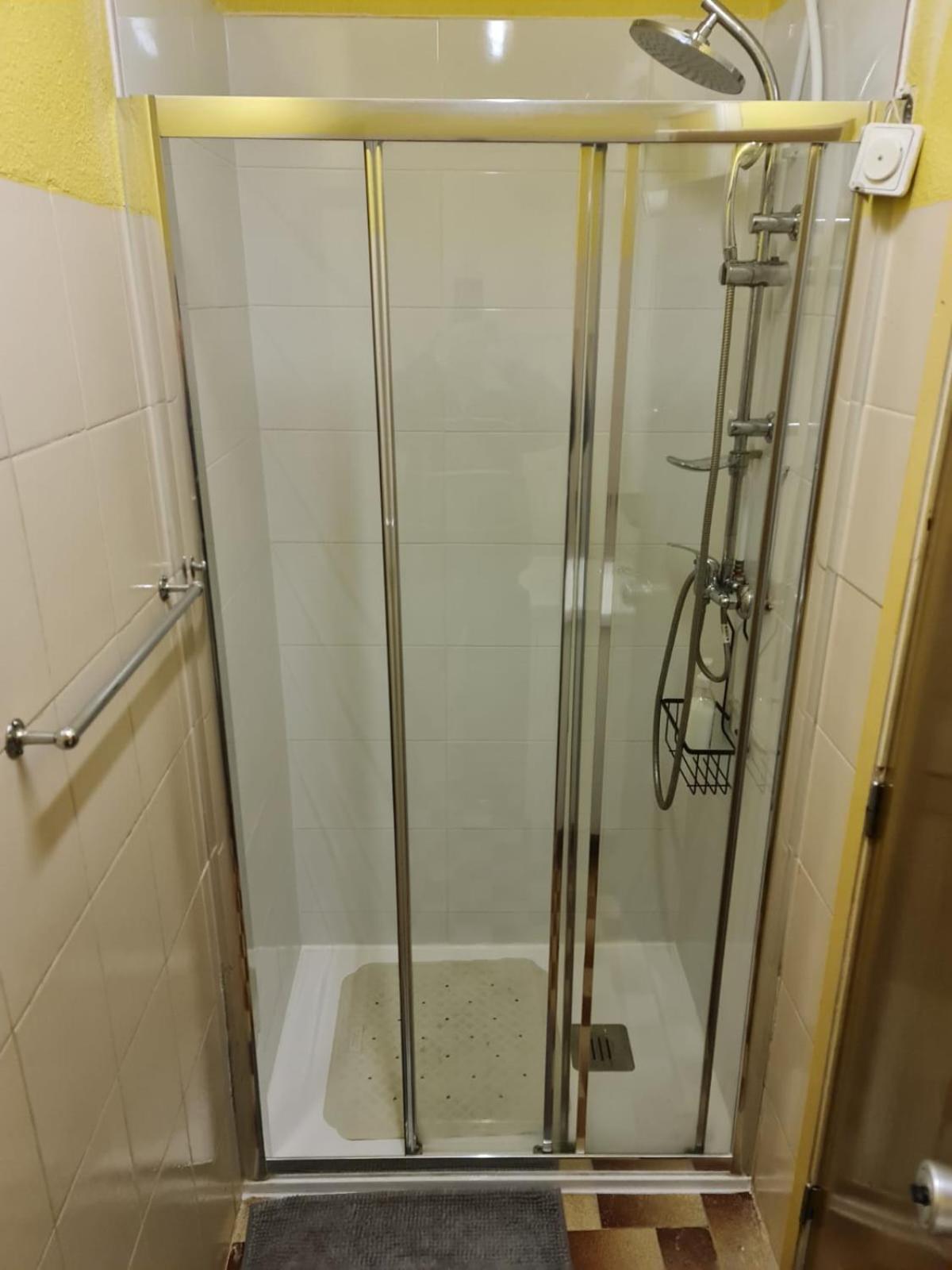 Pensao Residencial Flor Dos Cavaleiros 호텔 리스본 외부 사진