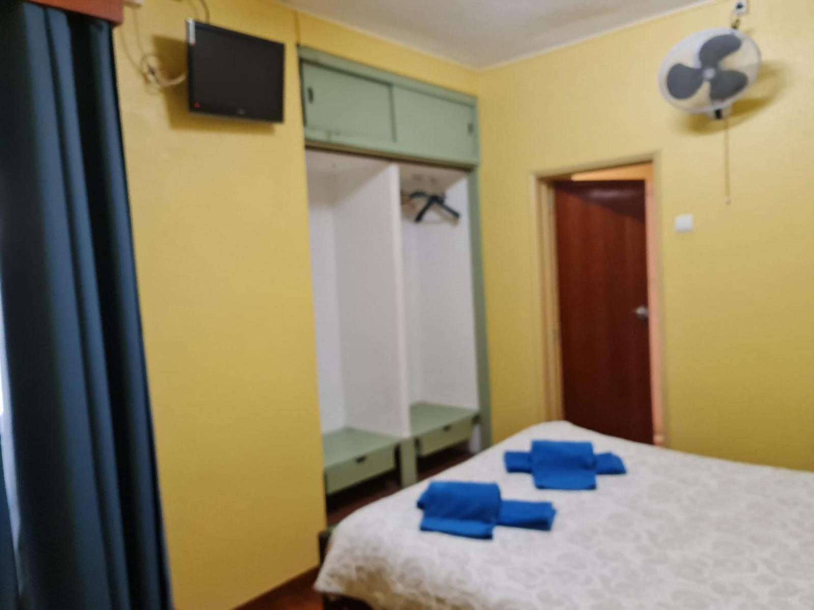 Pensao Residencial Flor Dos Cavaleiros 호텔 리스본 외부 사진